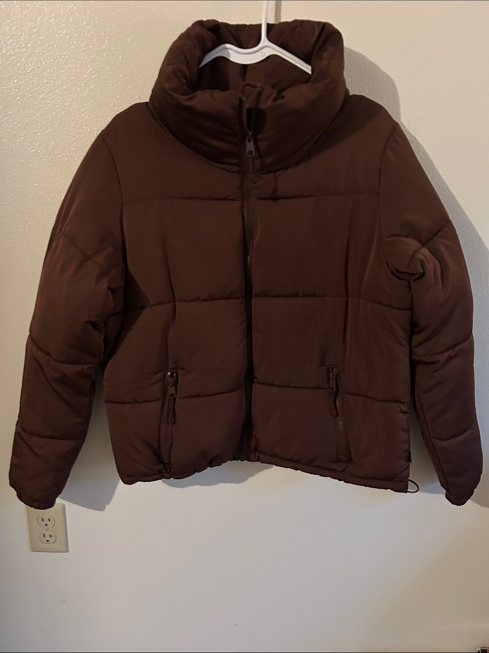 Cotton On Body Women "The Mother Puffer" S Dark Burgundy Quilted Cropped Jacket